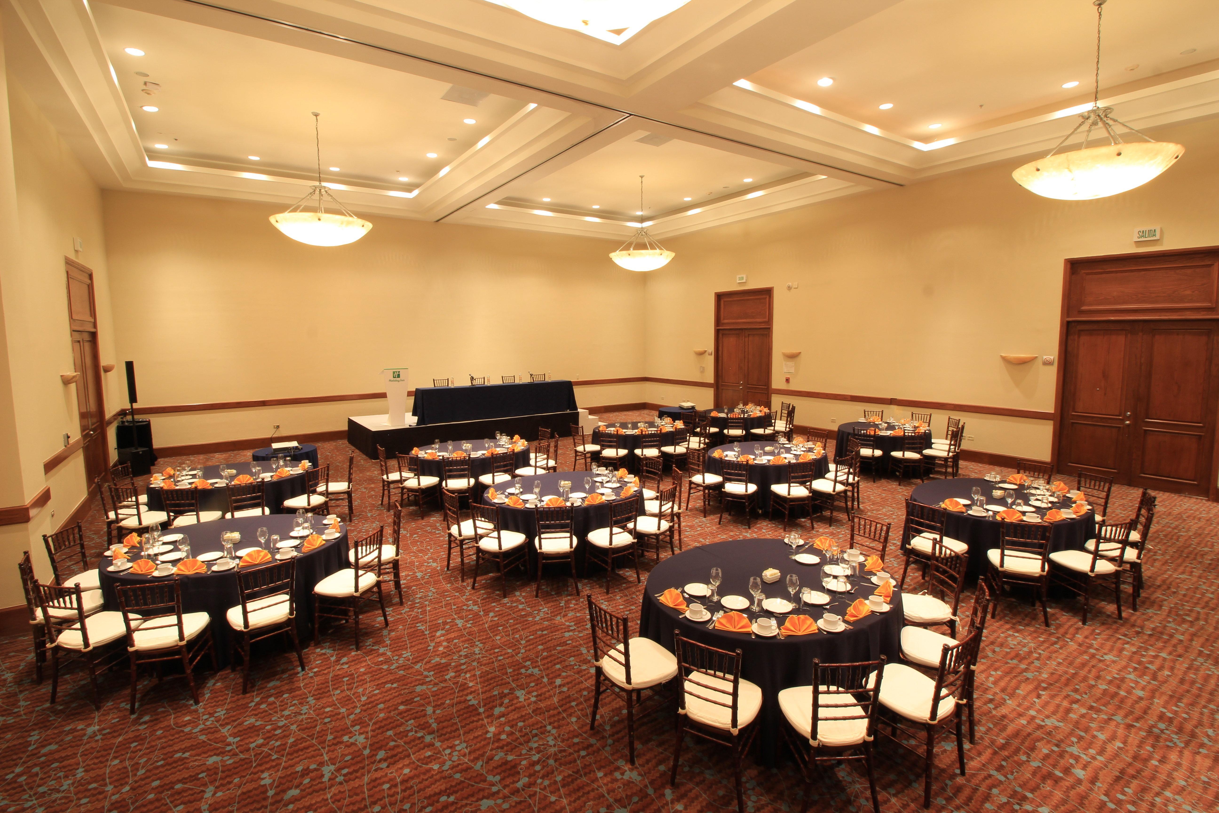 Holiday Inn Monterrey Valle By Ihg San Pedro Garza Garcia Экстерьер фото