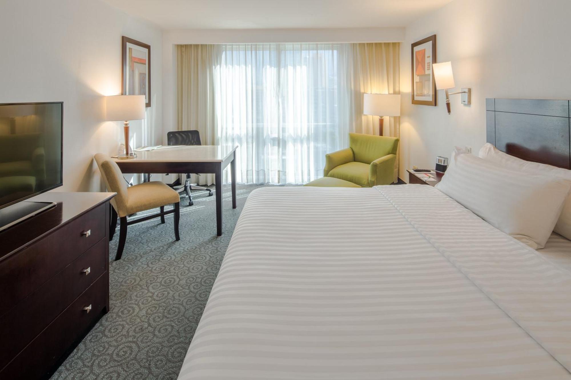 Holiday Inn Monterrey Valle By Ihg San Pedro Garza Garcia Экстерьер фото